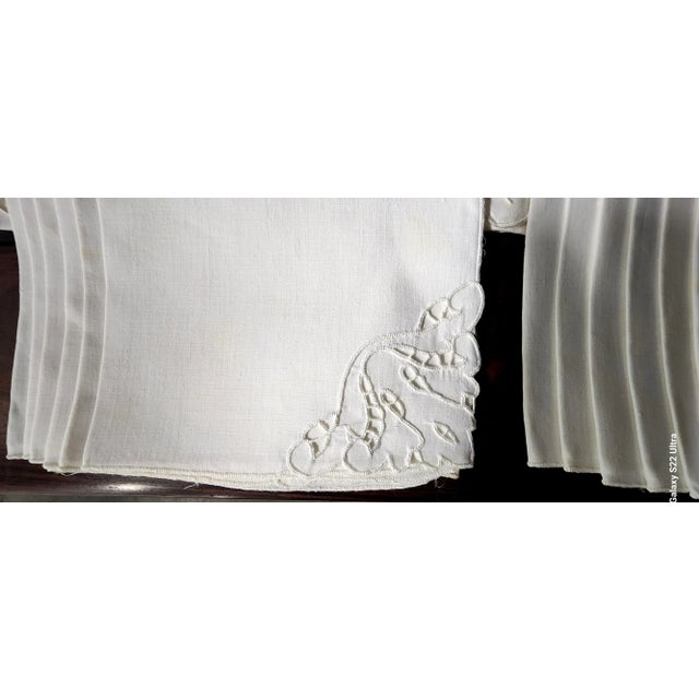 Beautiful Vintage Italian Church Fine Linen Tablecloth W/12 Embroidered Linen Napkins. For Sale - Image 11 of 12