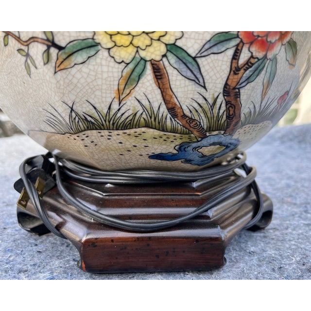 Asian Chinoiserie MCM Table Lamp W Bird and Floral Motif For Sale - Image 4 of 9