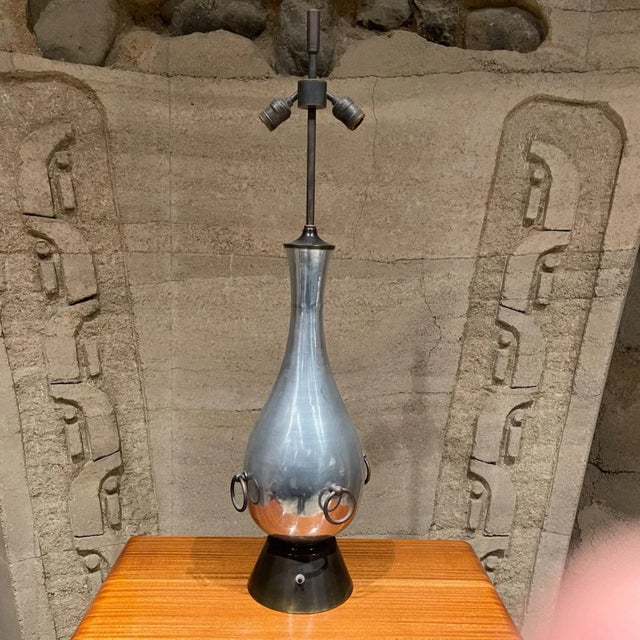 Brass 1950s Arturo Pani Sensational Table Lamp Aluminum & Brass Mexico City For Sale - Image 8 of 10