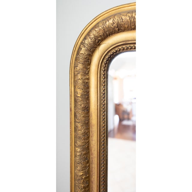 Wood 19th Century French Louis Philippe Giltwood Acanthus Leaf Mirror For Sale - Image 7 of 10