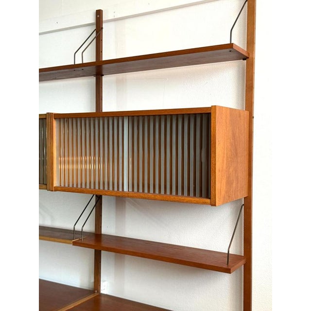 PS System Wall Unit in Teak, 1960s For Sale - Image 6 of 10