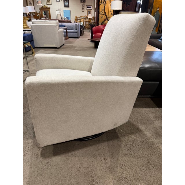 Designed with both comfort and clean-lined style in mind, the Pottery Barn Kids “Ayden” Manual Recliner offers a refined...