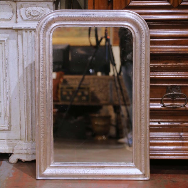 Late 19th Century 19th Century French Louis Philippe Silver Leaf Wall Mirror With Engraved Decor For Sale - Image 5 of 7