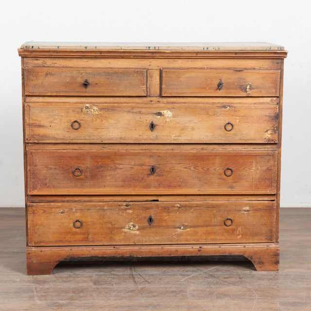 Farmhouse Early 19th Century Swedish Original Painted Pine Chest of Five Drawers For Sale - Image 3 of 13