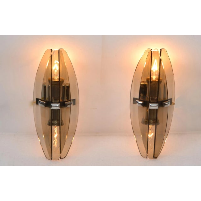 Fontana Arte Style Smoked Beveled Glass 2-Light Wall Sconce Italy 1960, Pair For Sale In Miami - Image 6 of 13