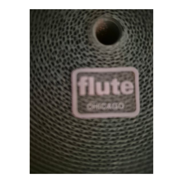 VTG Postmodern Corrugated Cardboard Vase Flute Chicago Seafoam Green 30 in W/Lid For Sale