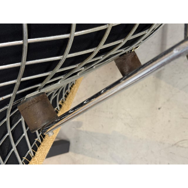 Art Deco 1978 Harry Bertoia for Knoll Bird Chair and Ottoman w/ Knoll Labels For Sale - Image 3 of 18