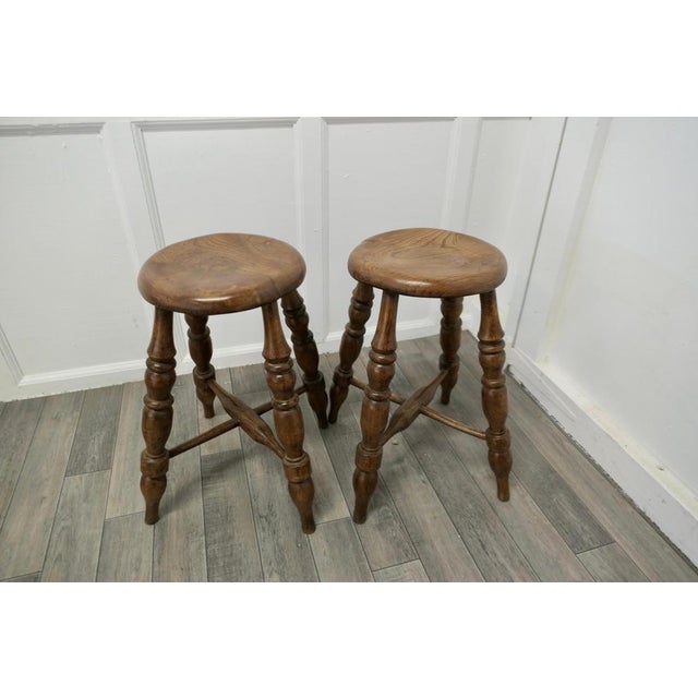 Wood Victorian Elm Farmhouse Kitchen Stools, 1880, Set of 2 For Sale - Image 7 of 9