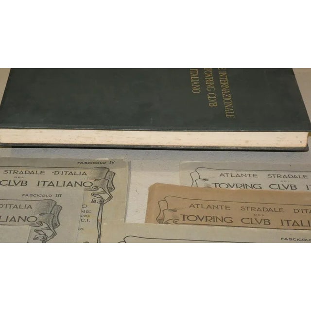 Bond Opera Cartographic, International Atlas of the Italian Touring Club with Dedication by Benito Mussolini, Italy 1927, Set of 9 For Sale - Image 16 of 18