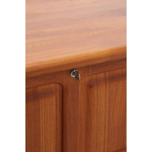 Vintage Teak Chest from Dyrlund, 1960s For Sale - Image 10 of 18
