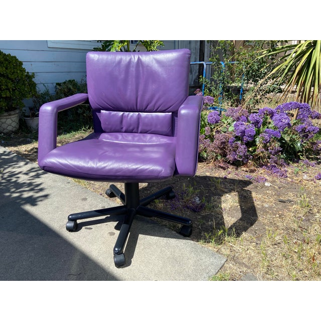 1990s 1990s Mario Bellini Vitra Figura Post Modern Purple Leather Desk Chair For Sale - Image 5 of 12