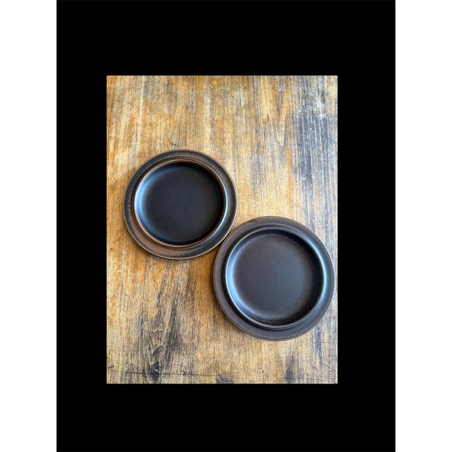 Vintage Arabia of Finland RUSKA cake/ bread plate, stoneware, designed by Ulla Proscope. The price is for set of 2 plates,...