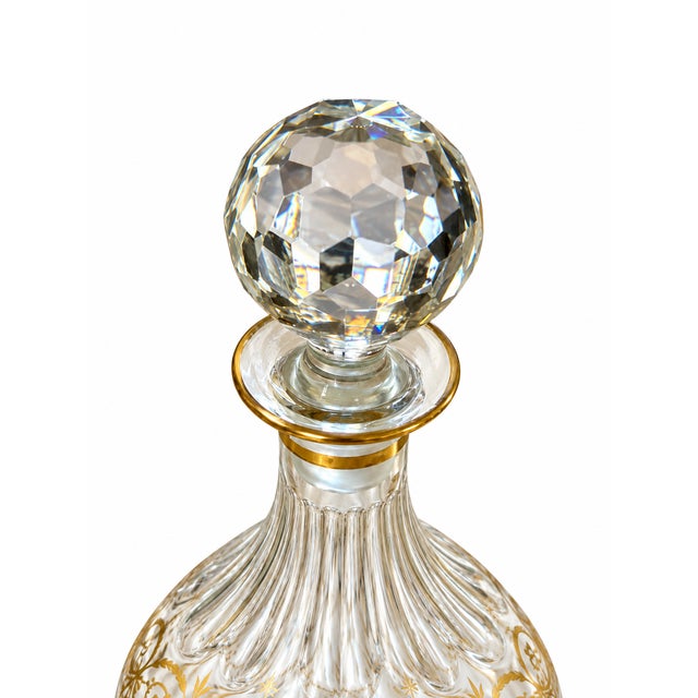 Victorian Pair of Hand-Painted Crystal Decanters With Faceted Stoppers For Sale - Image 3 of 5