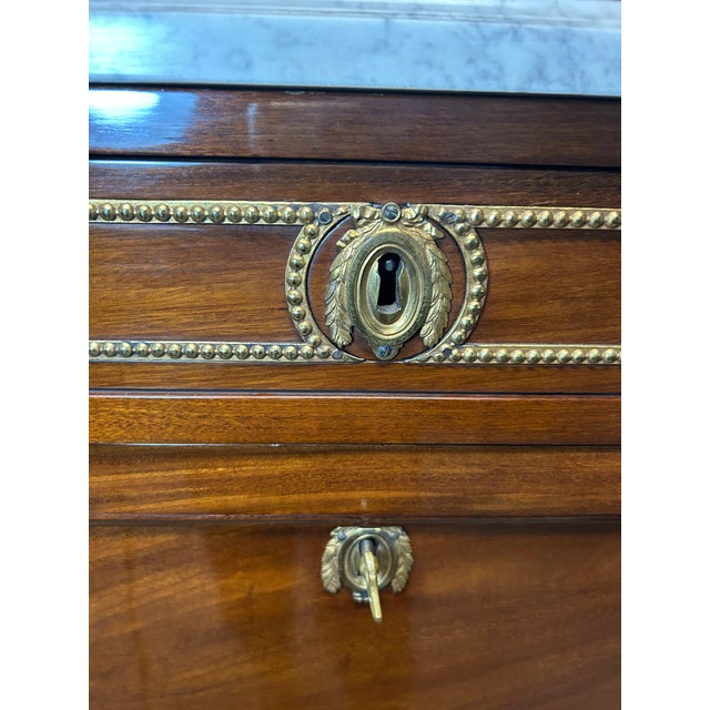 Louis XVI Mahogany Secrétaire À Abattant, Stamped J. Canabas, Jme, 18th Century For Sale - Image 9 of 14