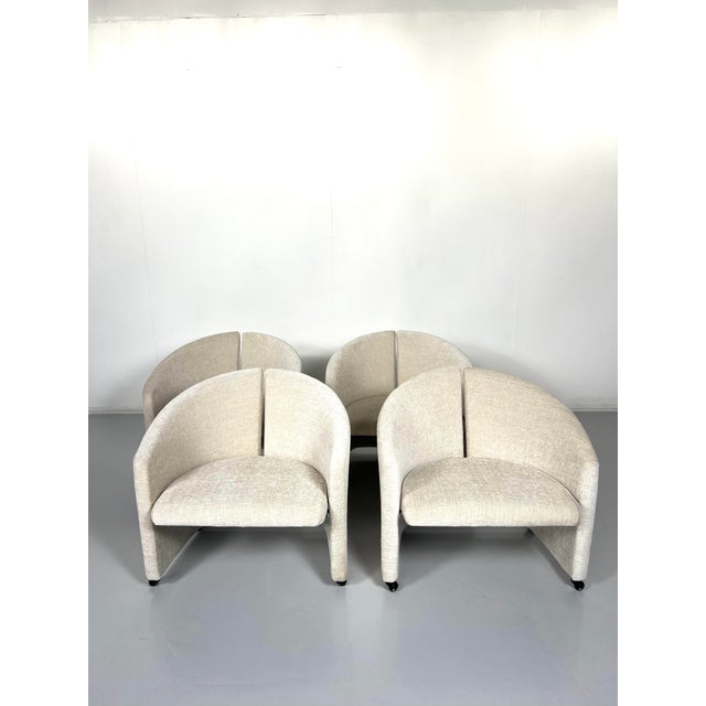 White Armchairs on Casters from Saporiti, Italy, 1970s, Set of 2 For Sale - Image 8 of 8
