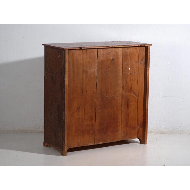 European Chest in Pine For Sale - Image 13 of 14
