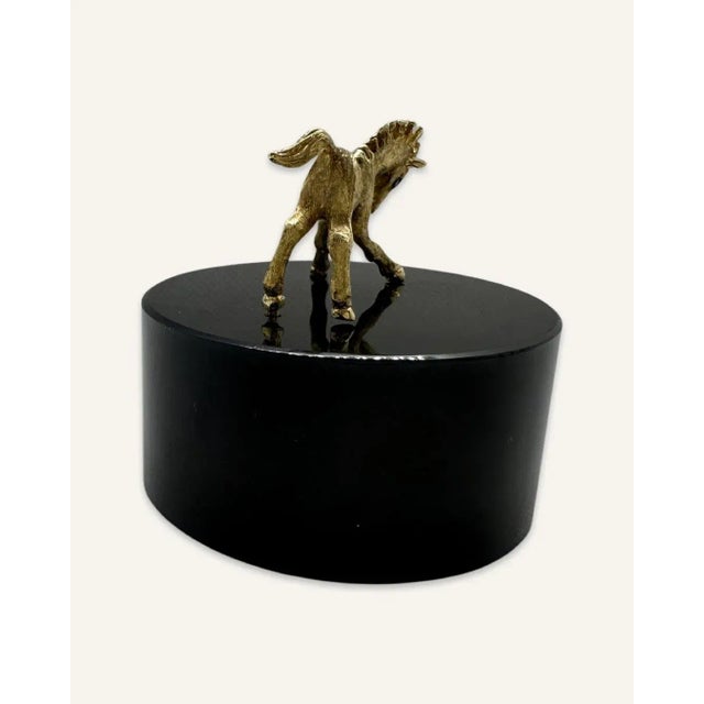 Cartier 1960s Tiny 14k Freestanding Cartier Foal on Agate Base For Sale - Image 4 of 10