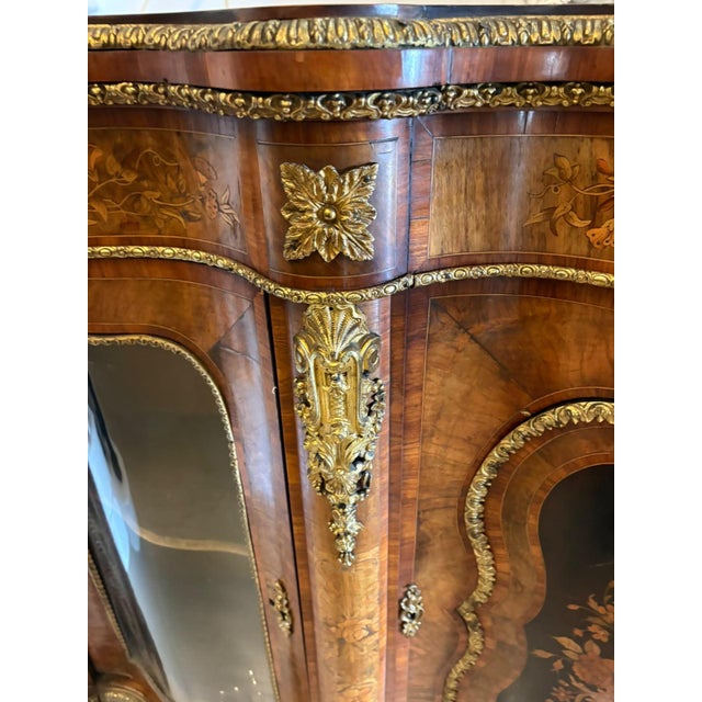 Antique Victorian Burr Walnut Marquetry Serpentine Credenza, 1850 For Sale - Image 17 of 18