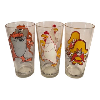 1973 Looney Tunes "Yosemite Sam, Foghorn Leghorn and Tasmanian Devil" Collectors Series Glasses-Set of 3 For Sale