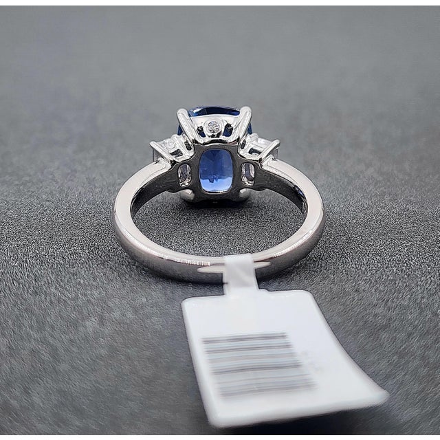 4.36 Ct GRS Certified Sapphire & Diamond Ring, Size 6.5 For Sale - Image 9 of 10