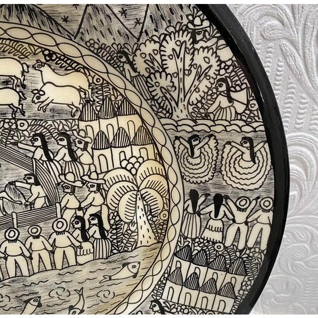 Large Vintage 1980s Hand Painted Black and White Peruvian Platter For Sale - Image 4 of 9