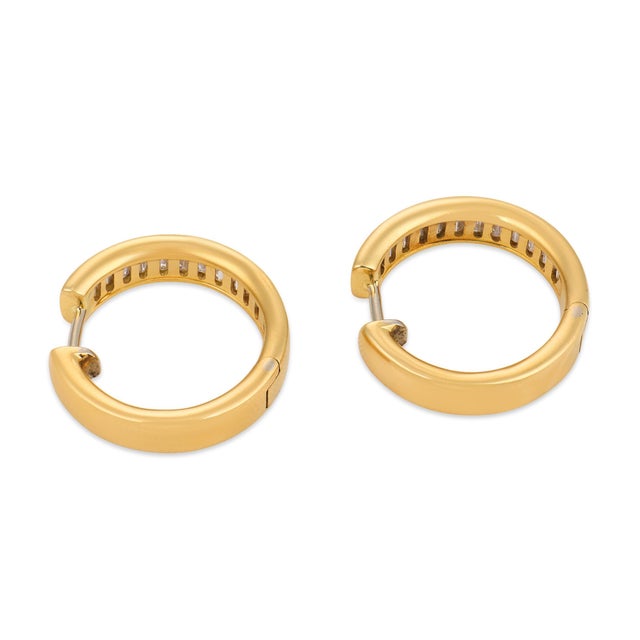 Vintage 1.90 Carat Diamond 18k Yellow Gold Hoop Earrings, A Pair For Sale In Los Angeles - Image 6 of 7