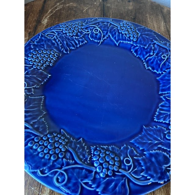 Traditional 1980s Bordallo Pinheiro Embossed Grapes, Vines and Leaves Cobalt 14" Chop Plate, Platter For Sale - Image 3 of 7