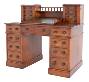 Victorian Dickens Desk in Walnut, 1870