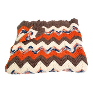 Vintage 1970s Handmade Chevron Crochet Blanket / Throw For Sale