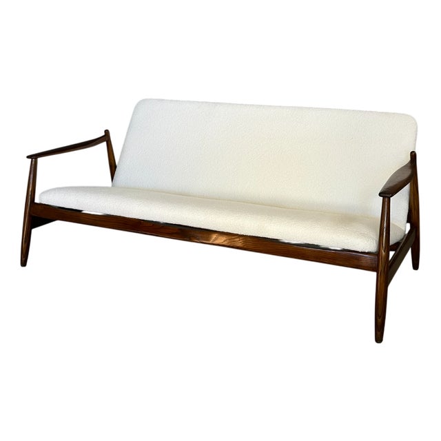 Vintage Italian Sofa in White Bouclé Fabric and Wood from Pizzetti, 1960s For Sale