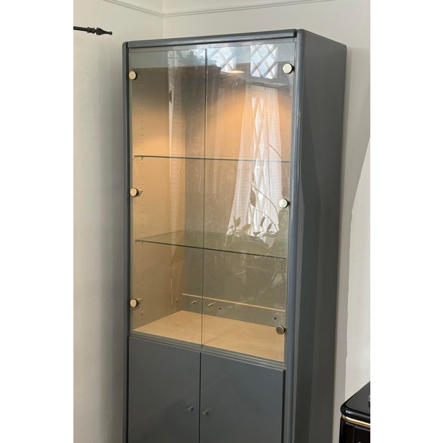 Postmodern Vintage Gray Lacquered Curio Cabinet, Late 20th Century For Sale - Image 3 of 12