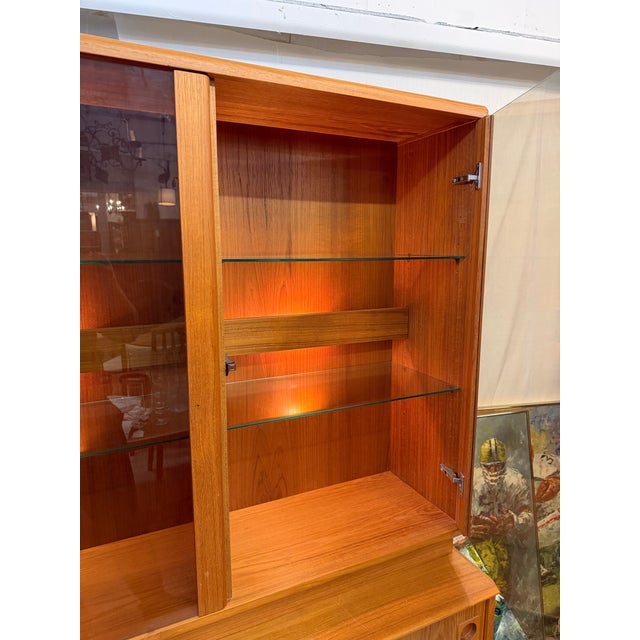Vintage 1970s Dyrlund Danish Modern Teak Lighted Hutch & Bar Cabinet Wall Unit For Sale In Atlanta - Image 6 of 14