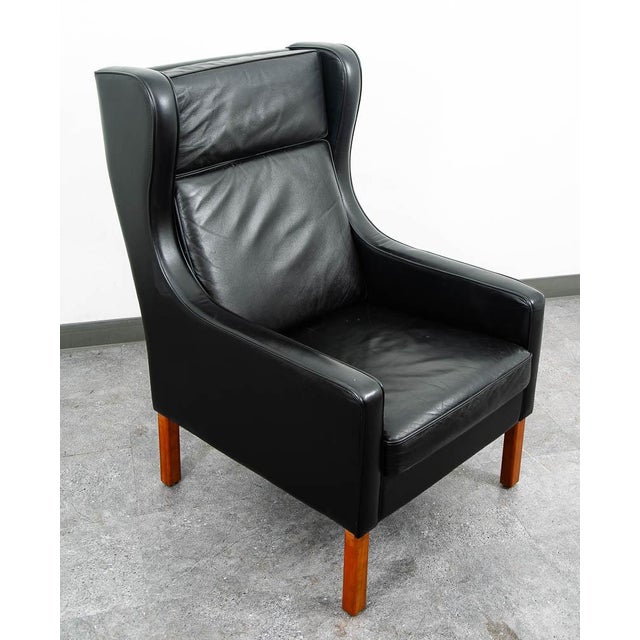 Black Mid Century Danish Modern Lounge Chair Leather Black Arm Denmark Wingback MCM For Sale - Image 8 of 11