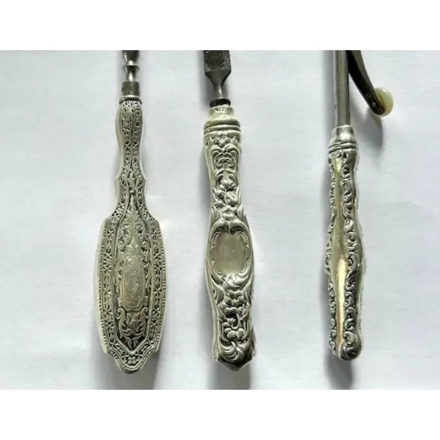 Antique Silver Hair and Manicure Vanity Set For Sale - Image 4 of 7