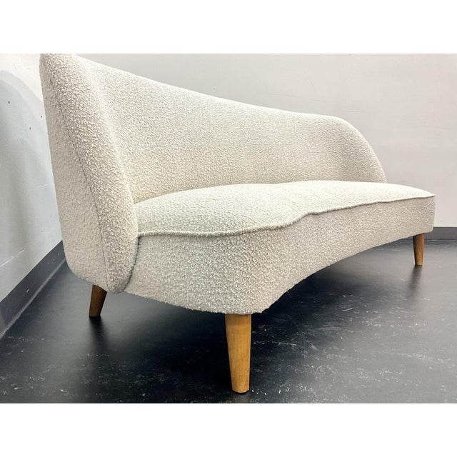 Scandinavian Mid-Century Modern Curved Sofa in Bouclé, 1940s For Sale - Image 13 of 18