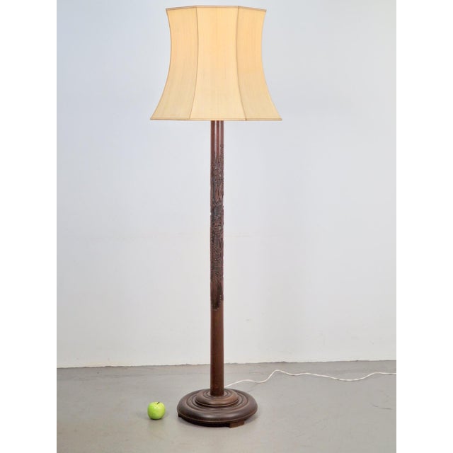 1930s Art Deco Asian Style Carved Wood Floor Lamp, 1930s For Sale - Image 5 of 15