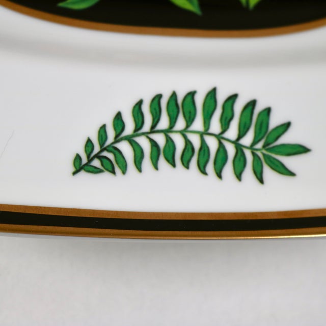 Hollywood Regency 1990s Lynn Chase Porcelain Jaguar Jungle 14" Octagonal Serving Platter With Gold Trim For Sale - Image 3 of 14