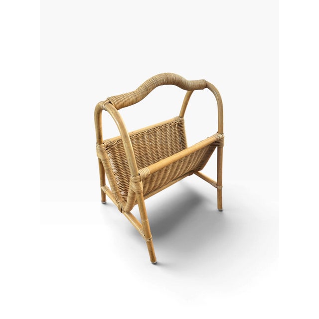 1970s Rattan Wicker Magazine Rack For Sale In Los Angeles - Image 6 of 9