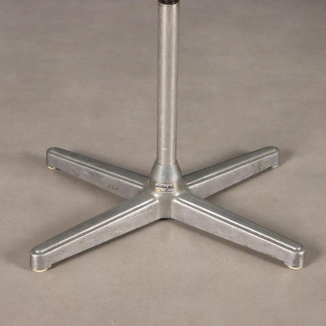 Vintage Stools in Metal, 1960s For Sale - Image 4 of 6