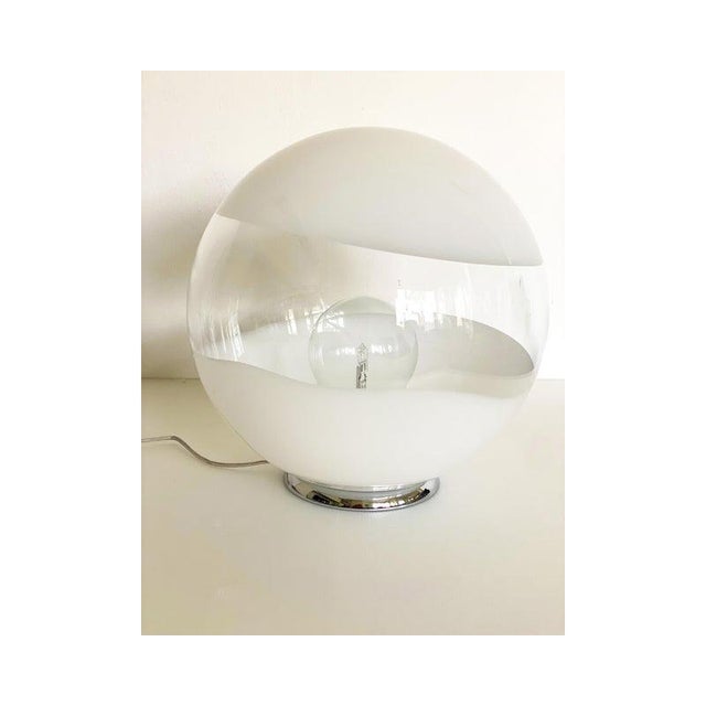 Scenographic White Murano Glass Table Lamp by Simoeng For Sale - Image 11 of 12