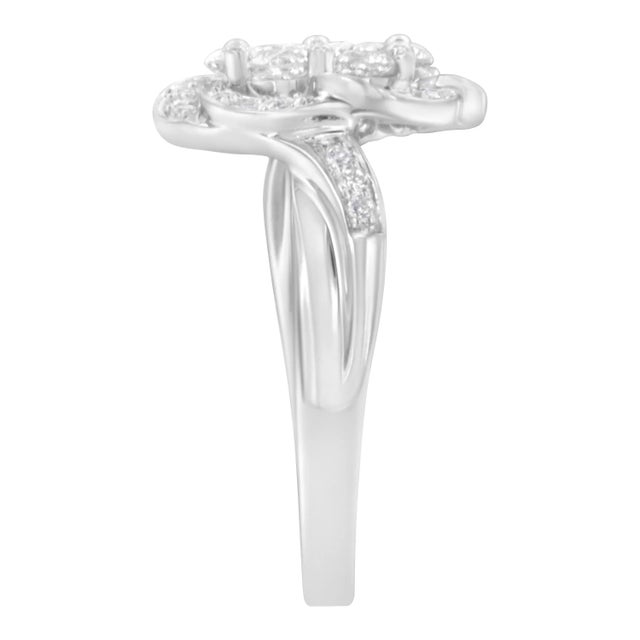 2020s 14K White Gold Floral Cluster Diamond Ring (1 Cttw, H-I Color, SI2-I1 Clarity), Size 6 For Sale - Image 5 of 8