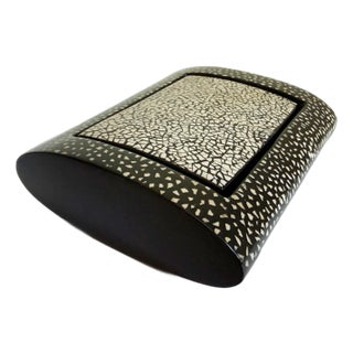Late 20th Century Eggshell Lacquer, Jean Dunand Style Art Deco Box For Sale