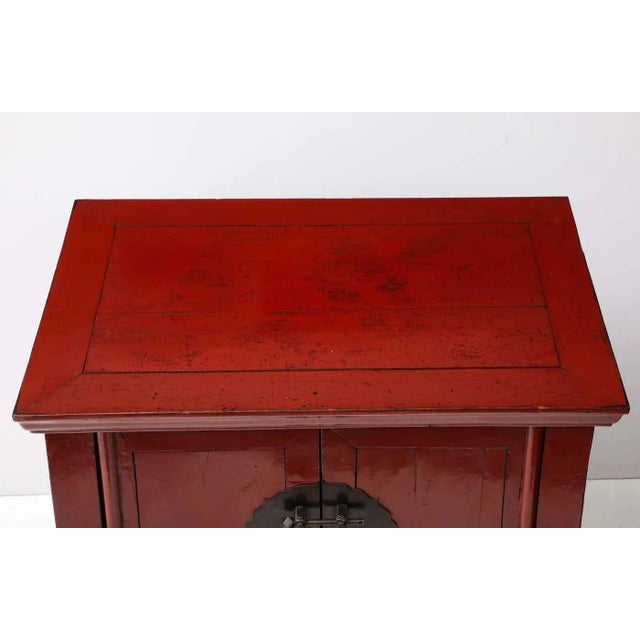 A Pair of Red Lacquer Cabinets For Sale In New York - Image 6 of 8