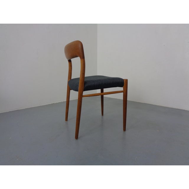 1960s Model 75 Chair in Oak by Niels Otto Møller for J.L. Møllers, 1960s For Sale - Image 5 of 18