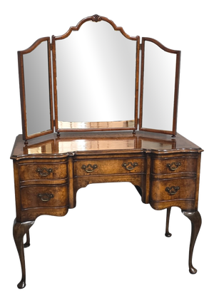 Queen Anne Walnut Dressing Table, 1920