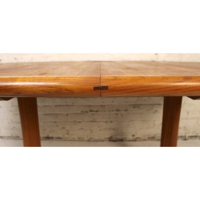 Mid 20th Century Oval Extending Danish Teak Dining Table by Dyrlund For Sale In New York - Image 6 of 16