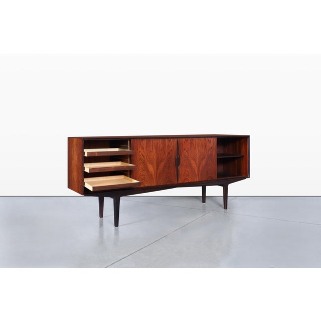 Danish Modern Brazilian Rosewood Credenza by Knud Nielsen For Sale In Los Angeles - Image 6 of 16