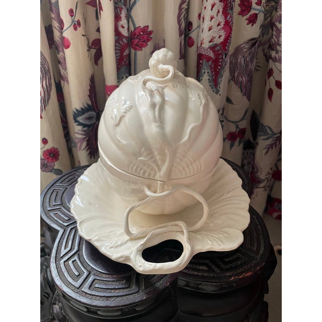 English Creamware Melon Tureen For Sale In New York - Image 6 of 12