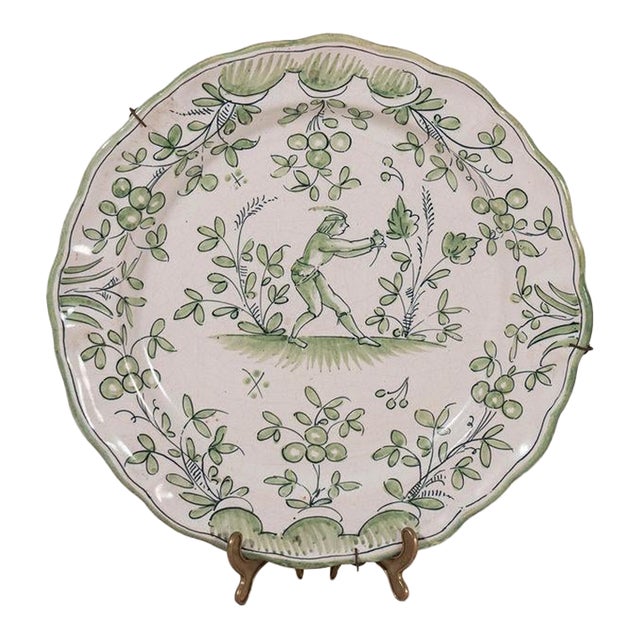 18th Century French Moustiers Green Plate For Sale