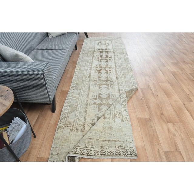 1970s 1970s Vintage Handmade Wool Cotton Beige Runner Rug For Sale - Image 5 of 11